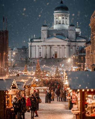 JARMARK ŚWIĄTECZNY - HELSINKI RYGA TALLIN 